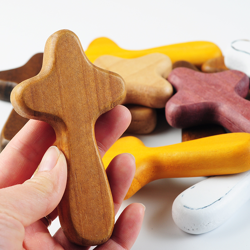Handheld wood cross